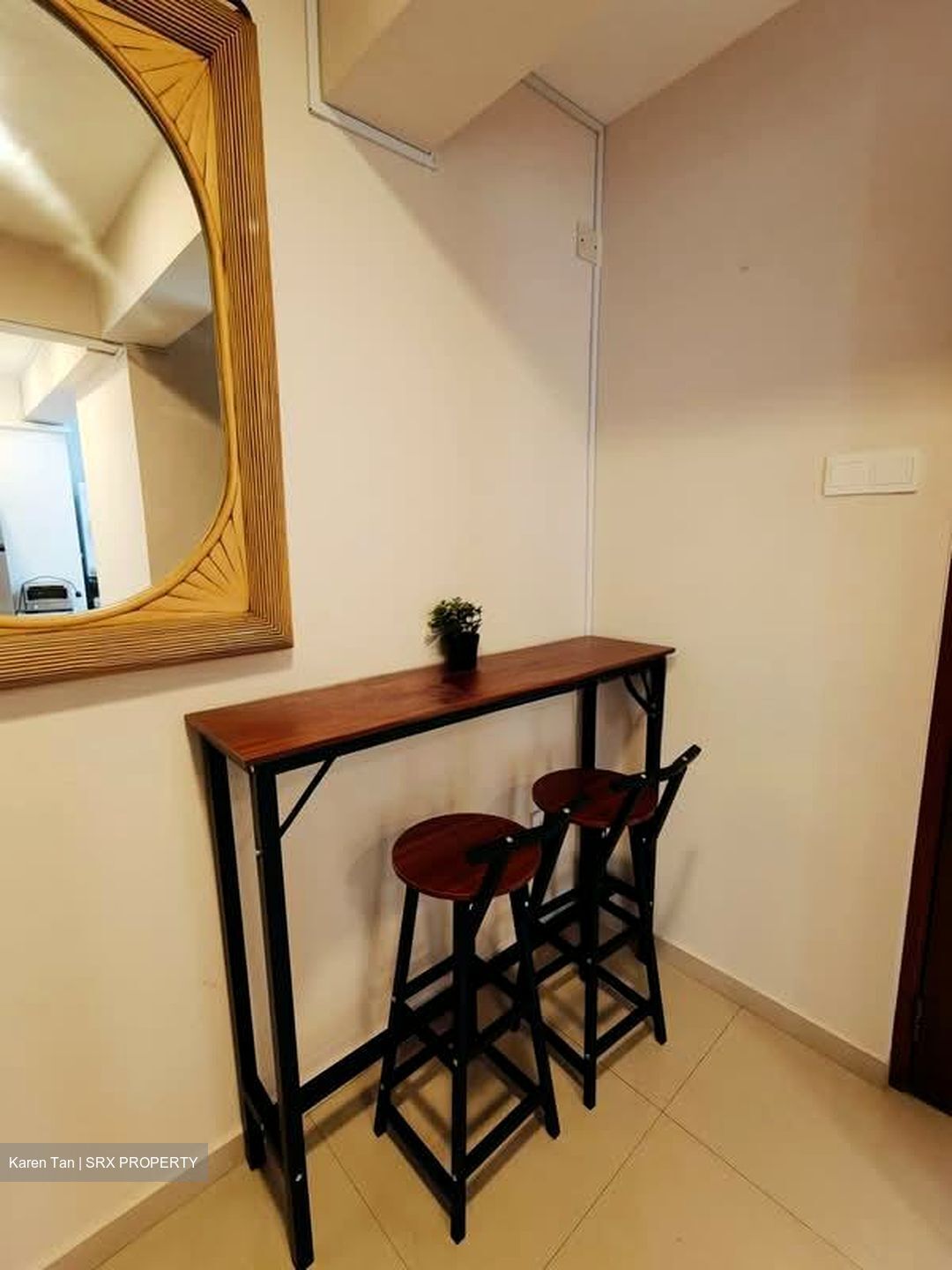 Pine Grove (D21), Condominium #584300721
